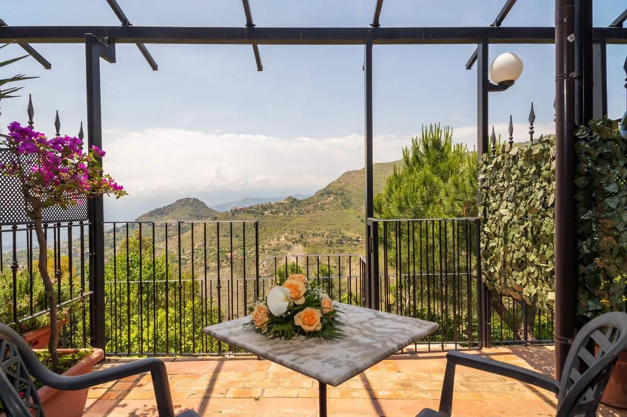 Garden Cottage I Dammusi - Limoni Castelmola Italy